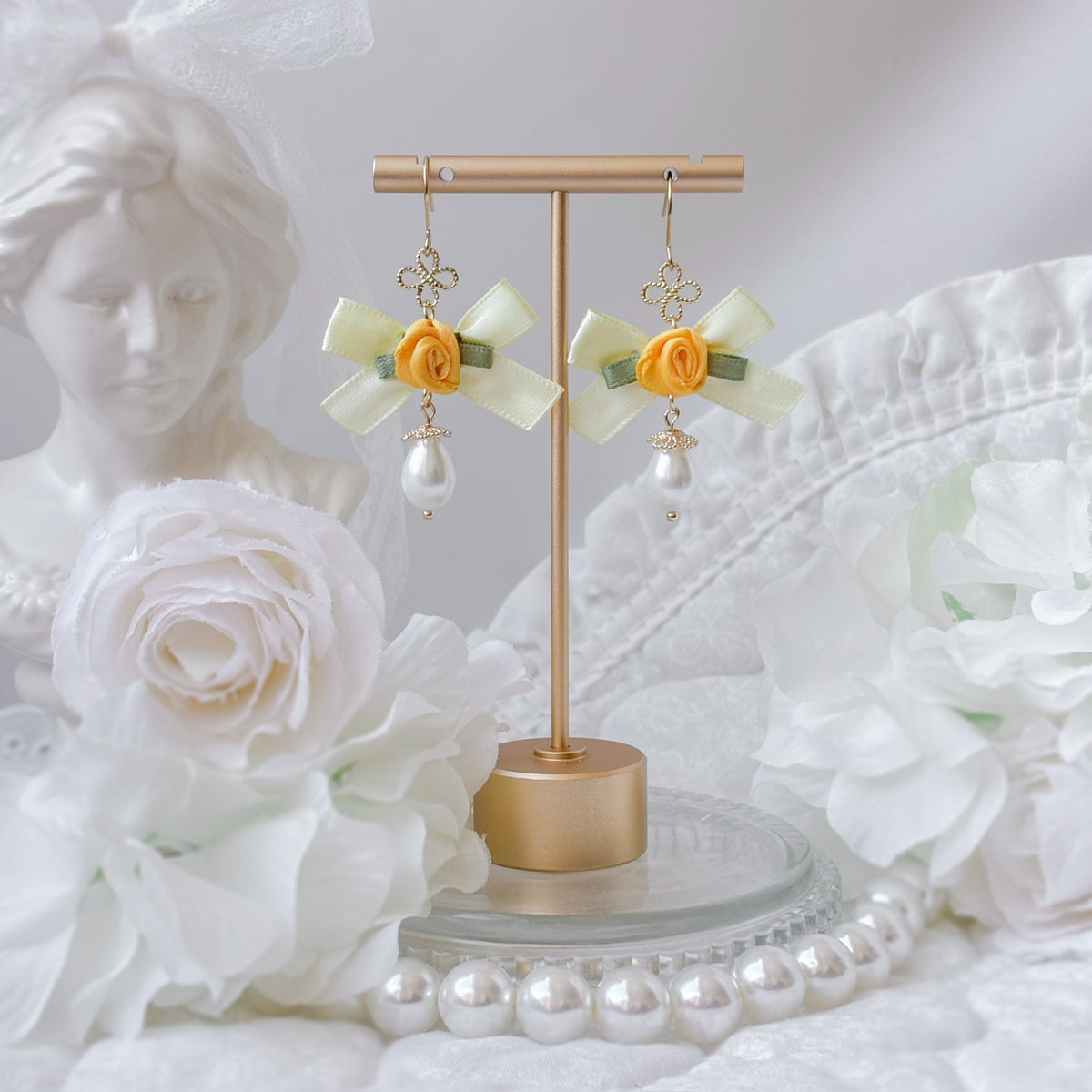 Crysanthe earrings