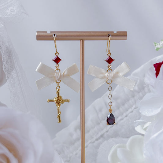 Light Noctara earrings