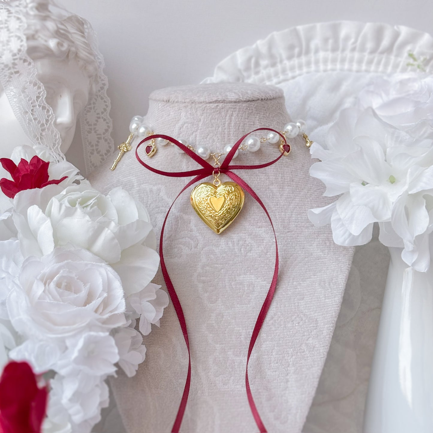 Scarletta necklace
