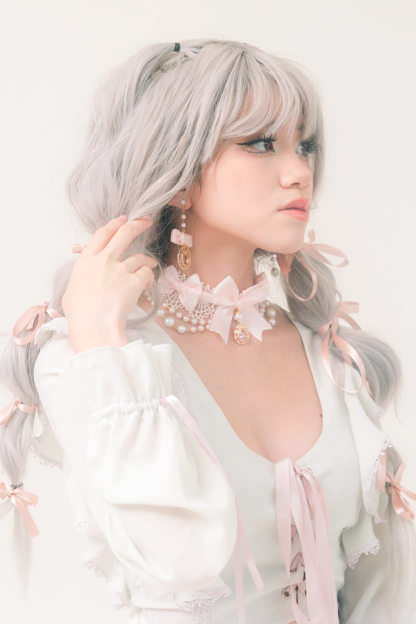 Eirene choker