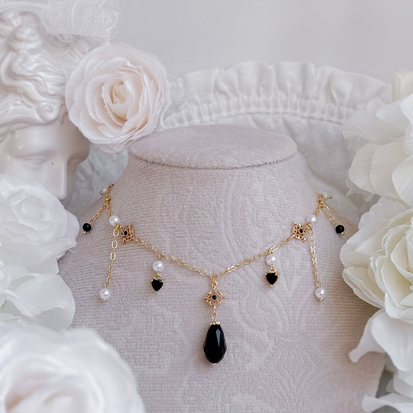 Eria Necklace