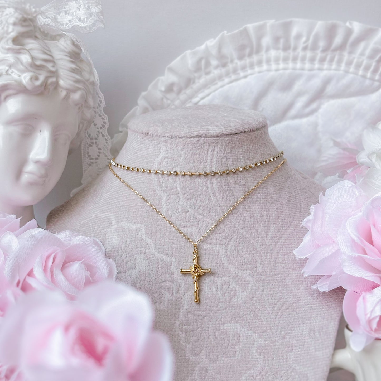 Cecelia set