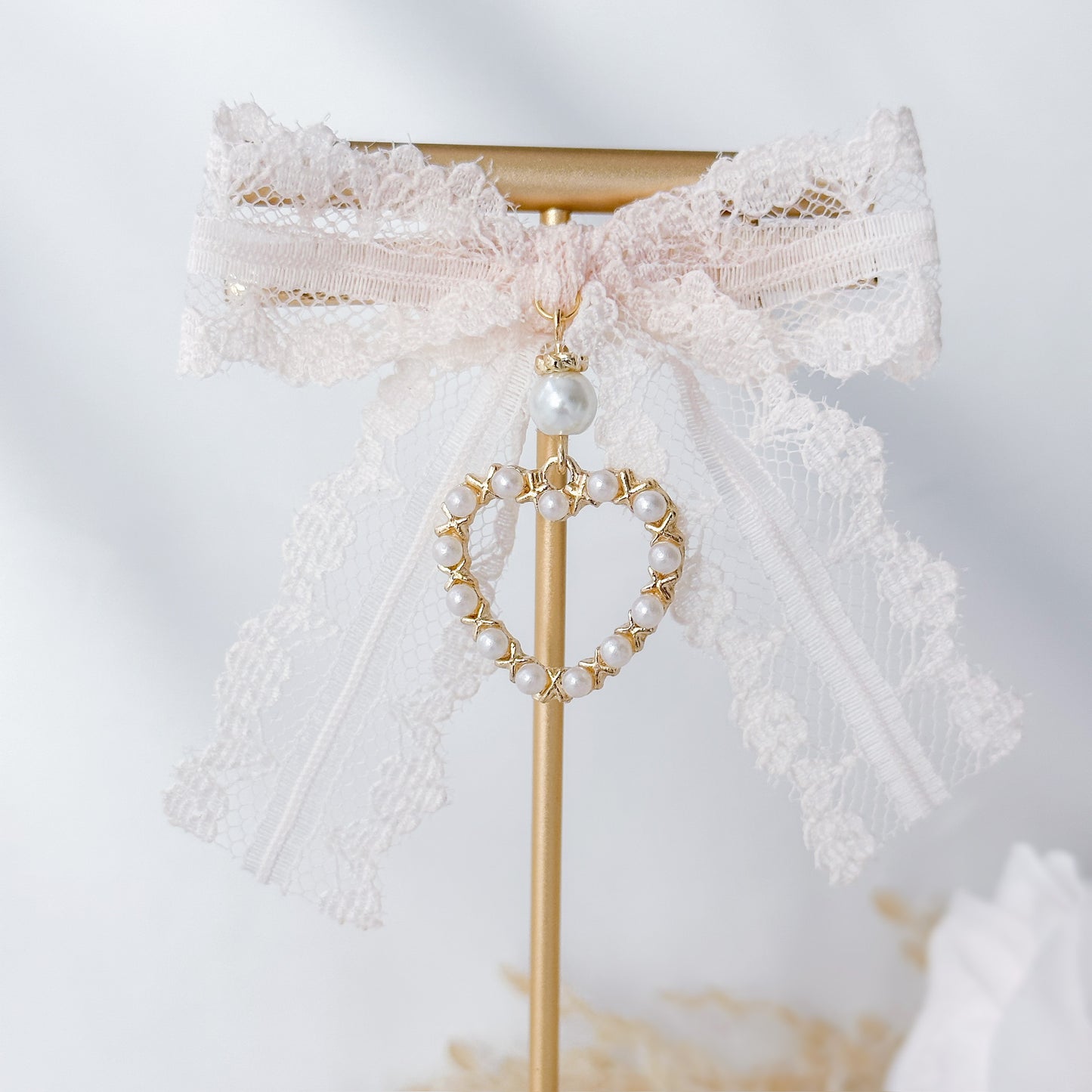 Lucia Hair Bow
