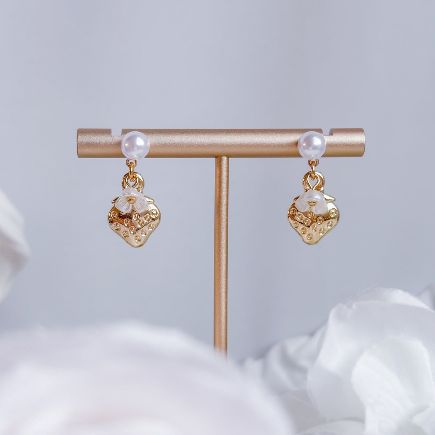 Strawberry Latte earrings