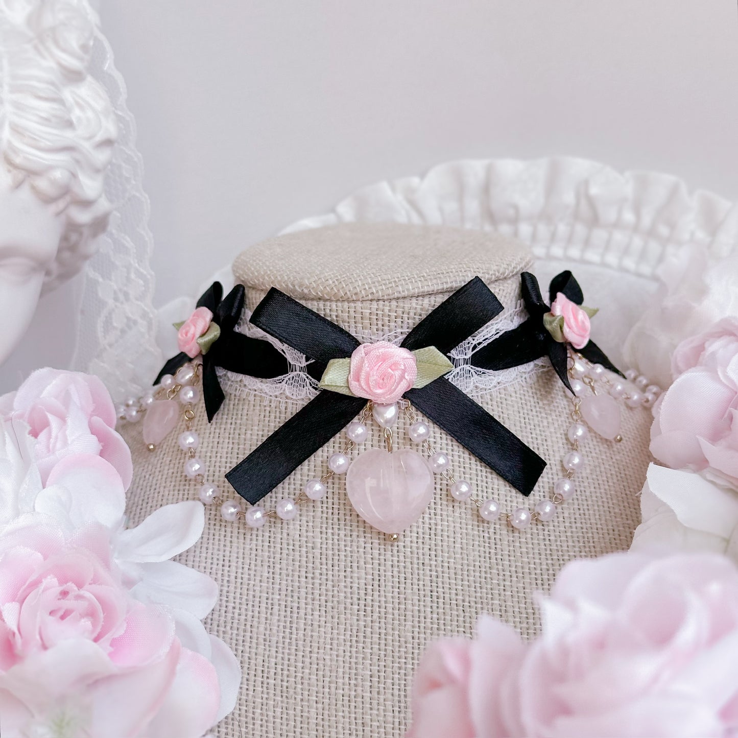 Black Rosabelle choker