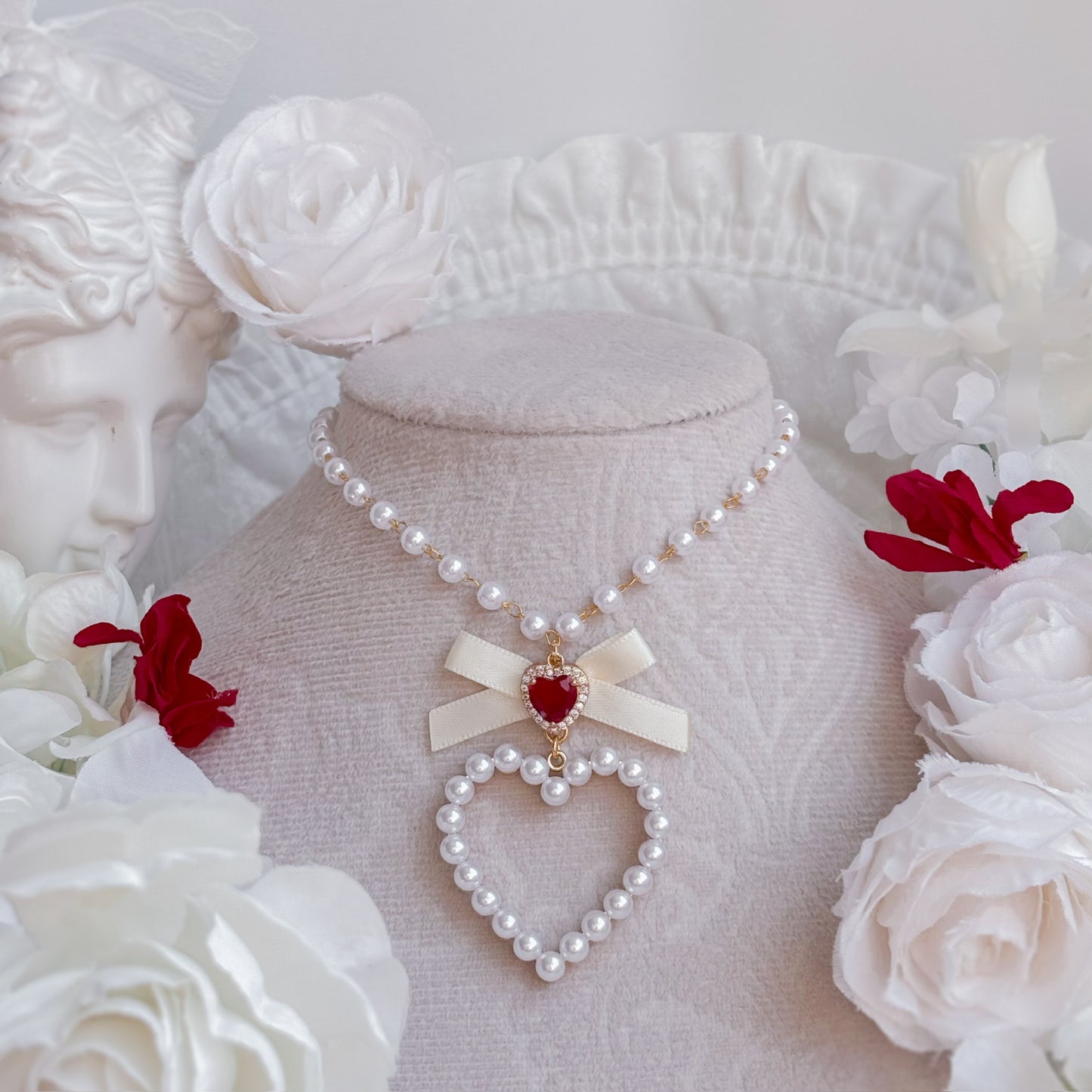 Rubina Necklace