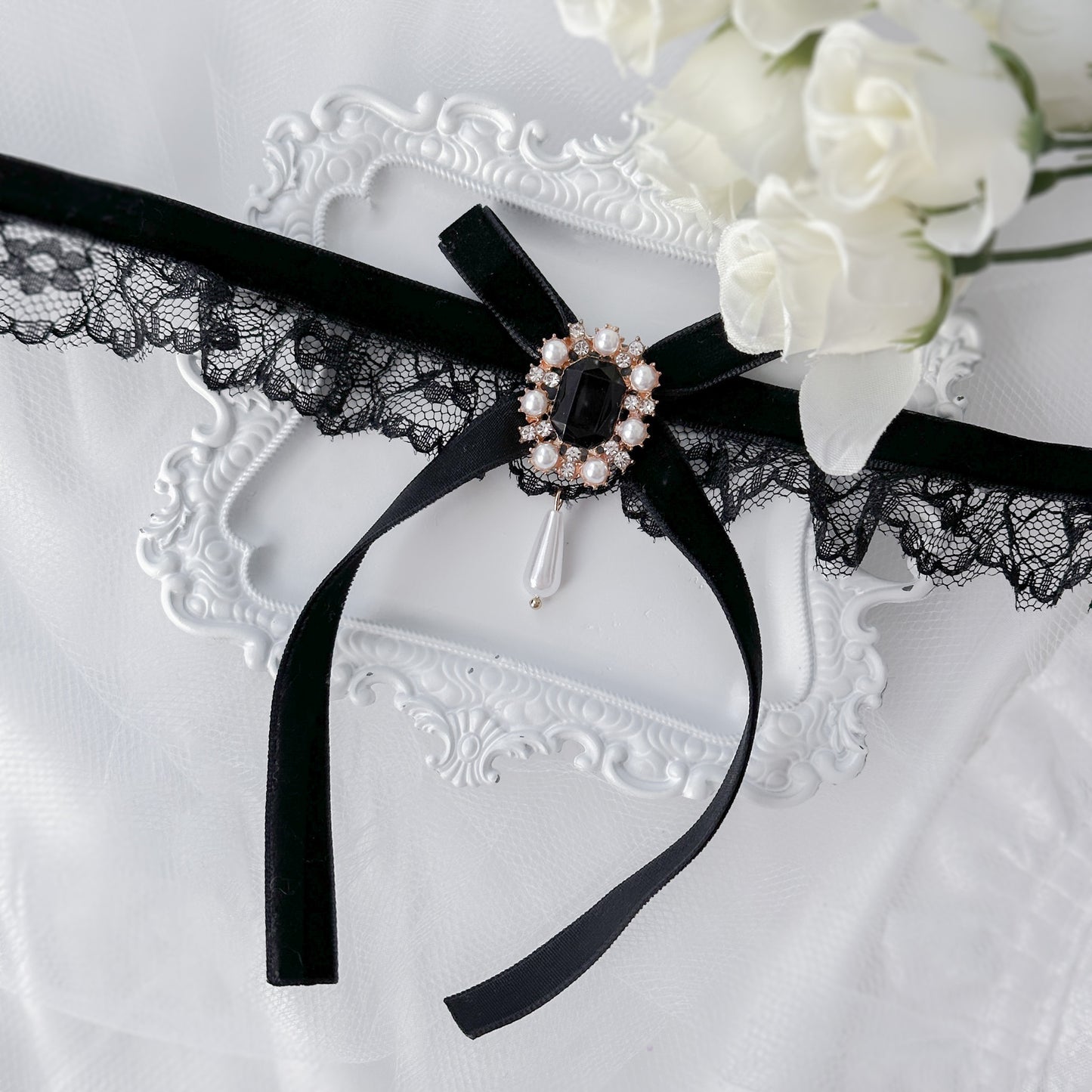Sireness choker
