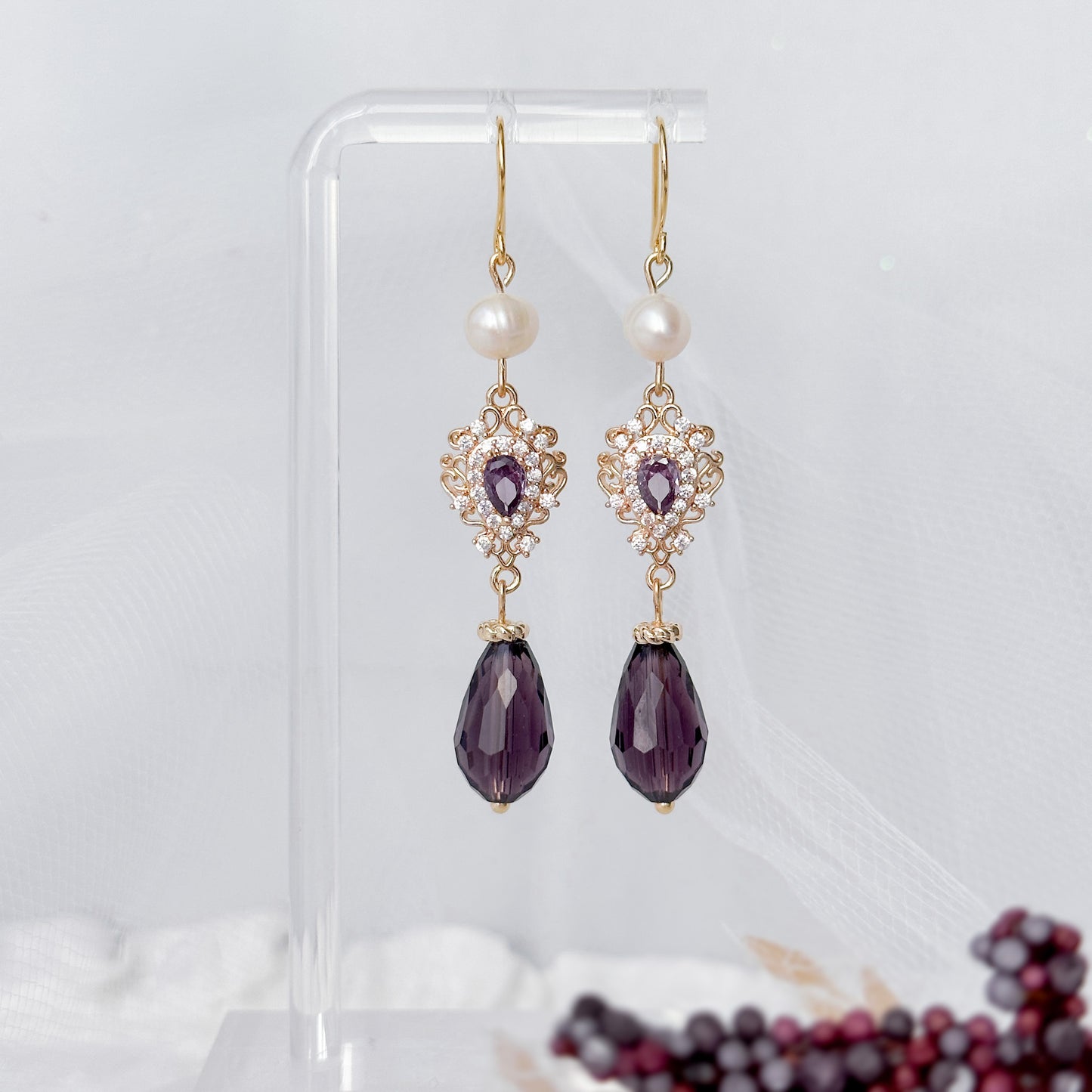 Naia earrings
