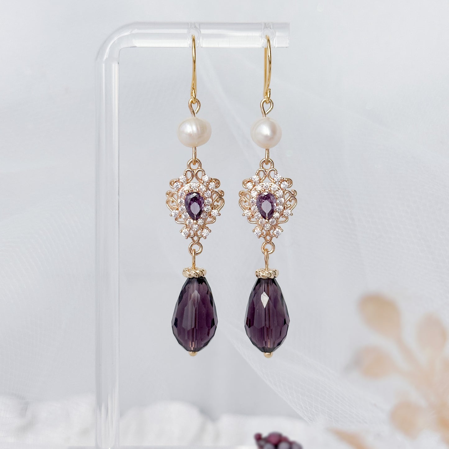 Naia earrings