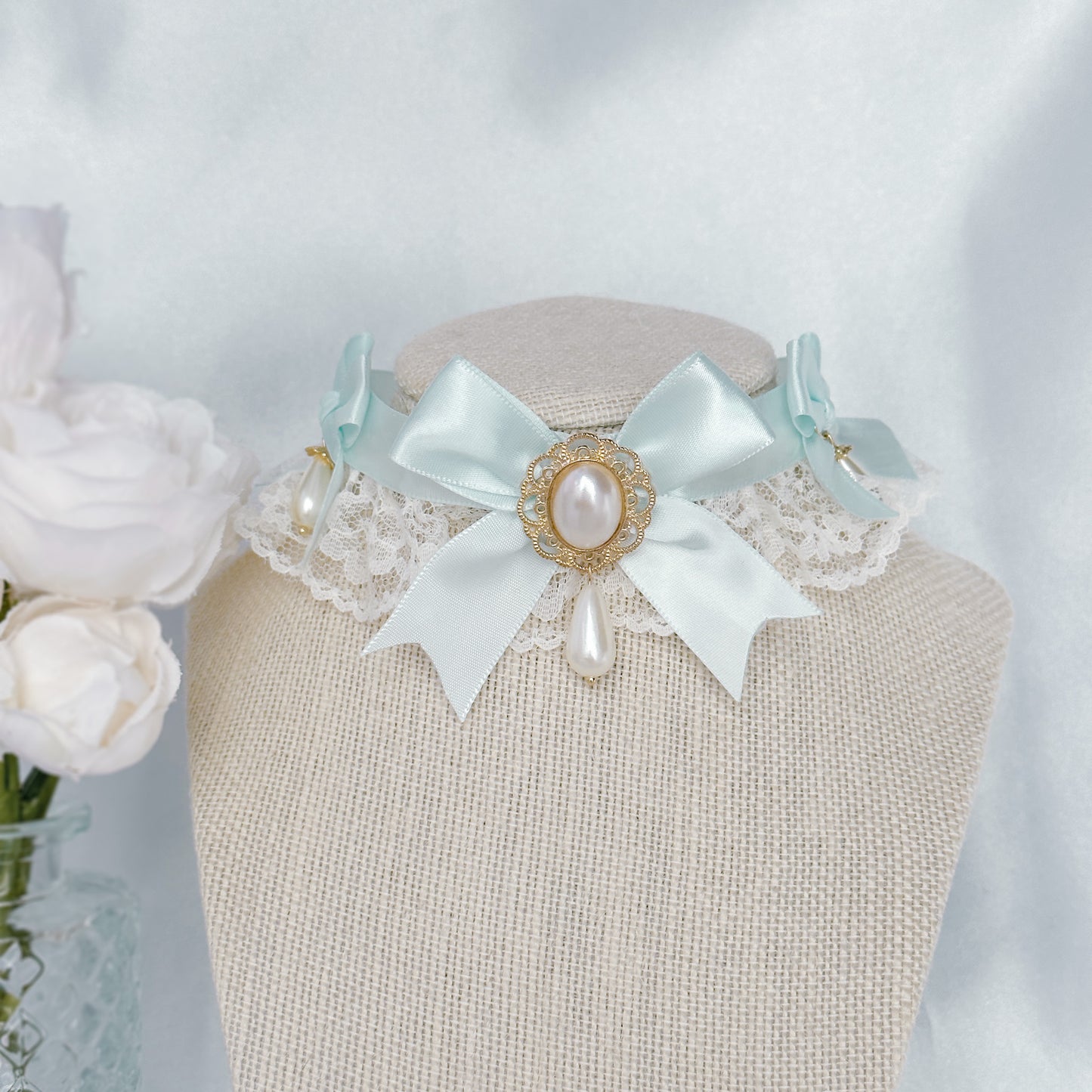 Nerissa choker