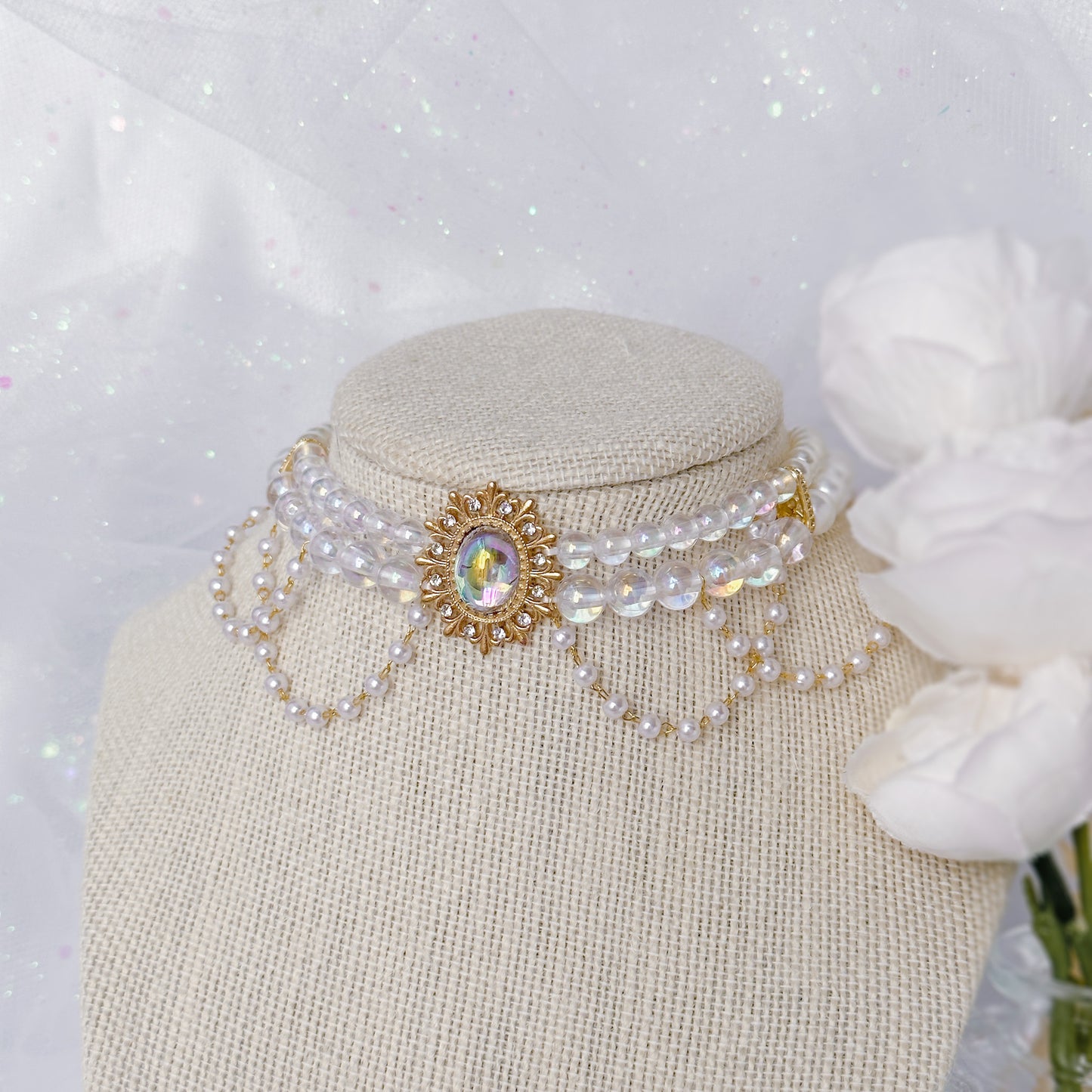 Amphitrite choker