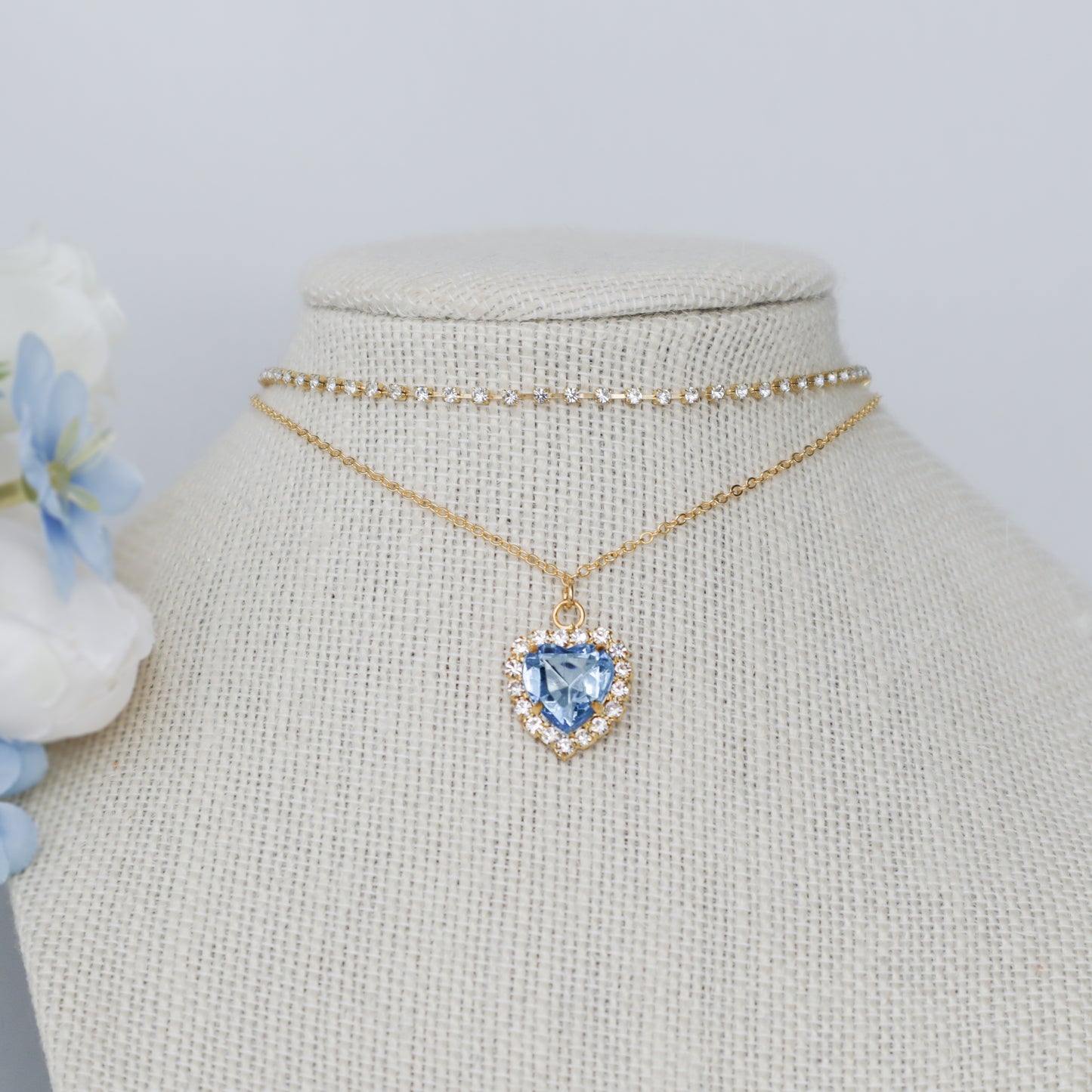 Aquette necklace