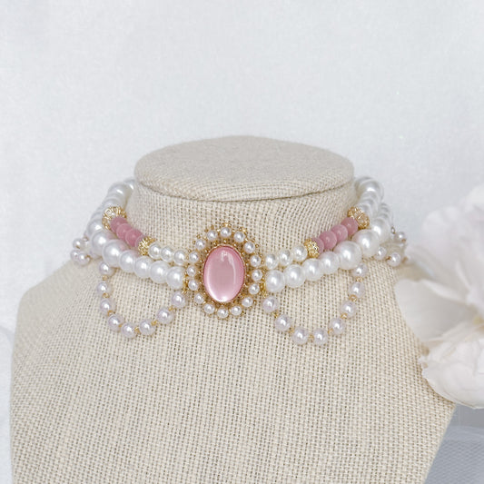 Godissa choker