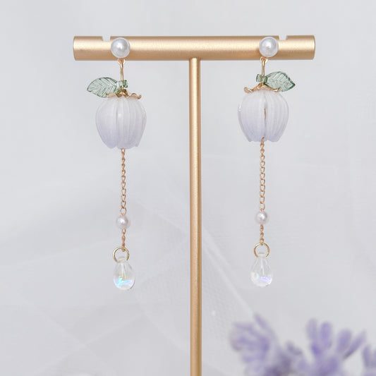 Tulip drop earrings