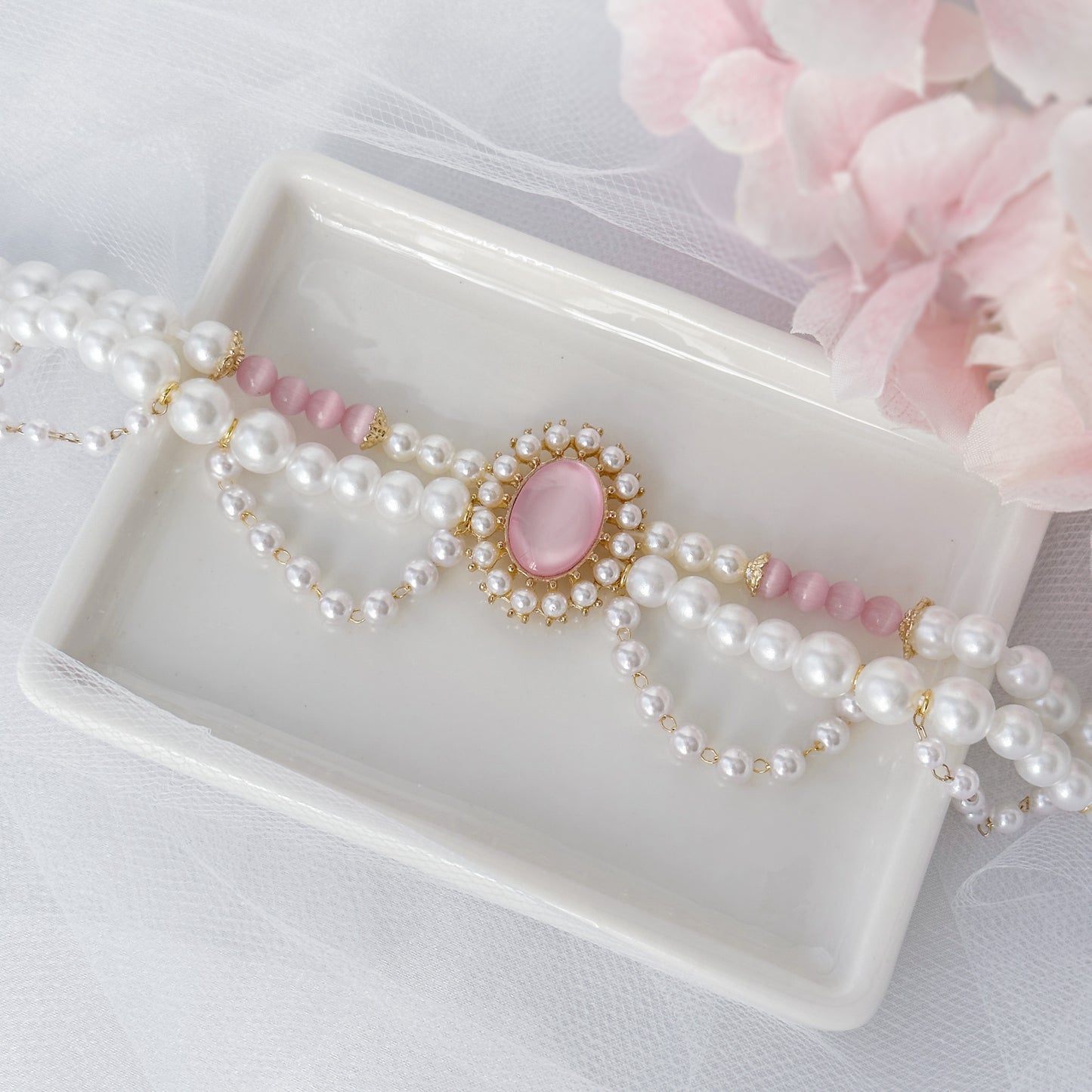 Godissa choker