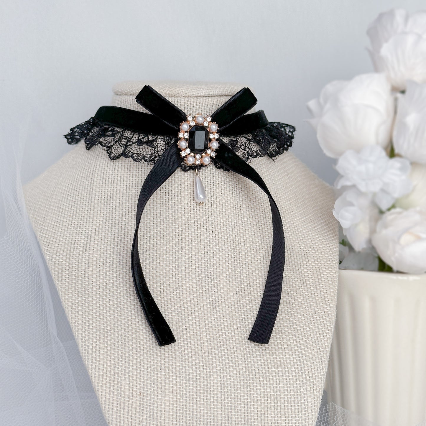 Sireness choker