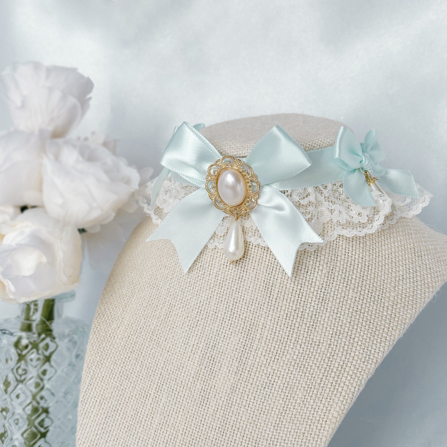 Nerissa choker