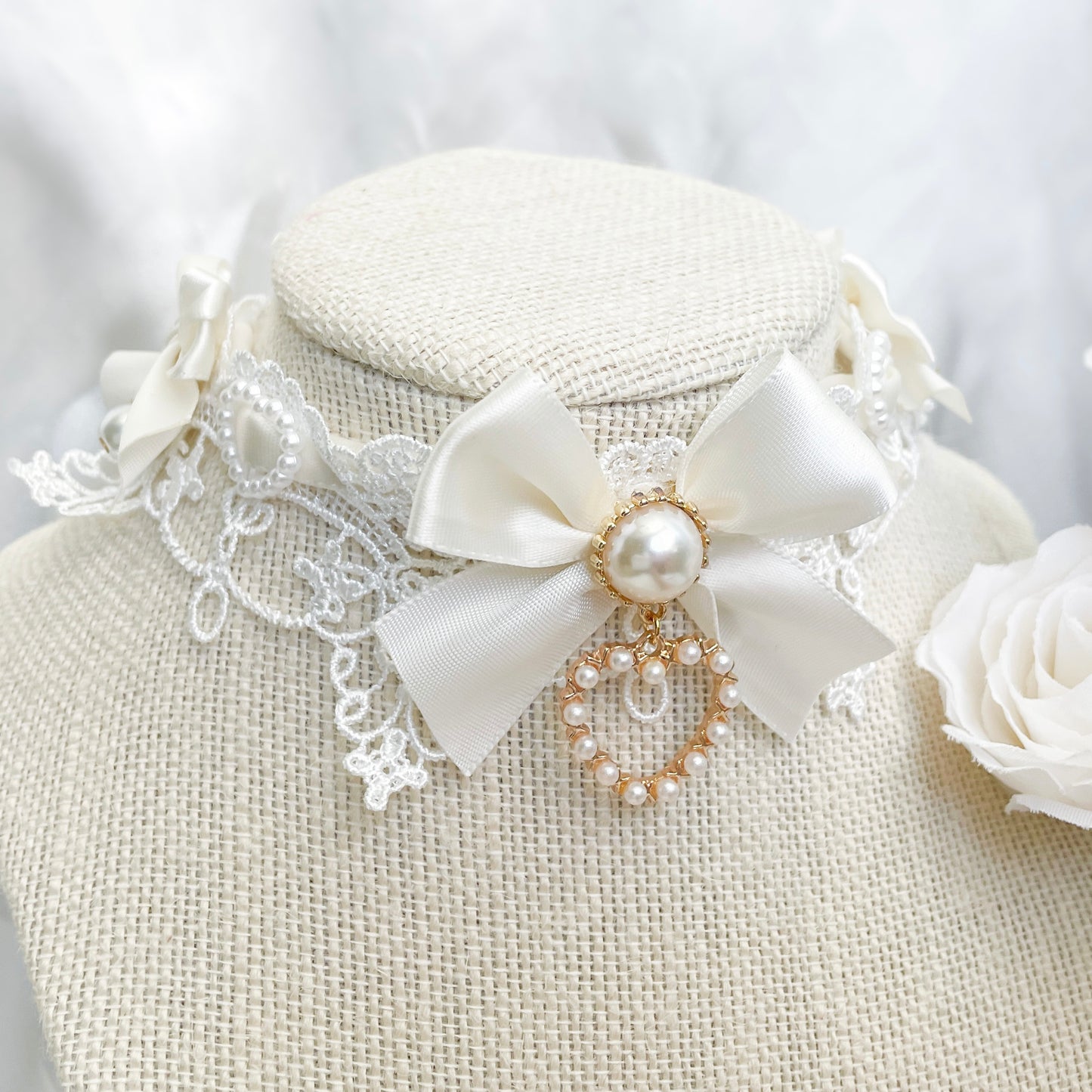 Odette choker