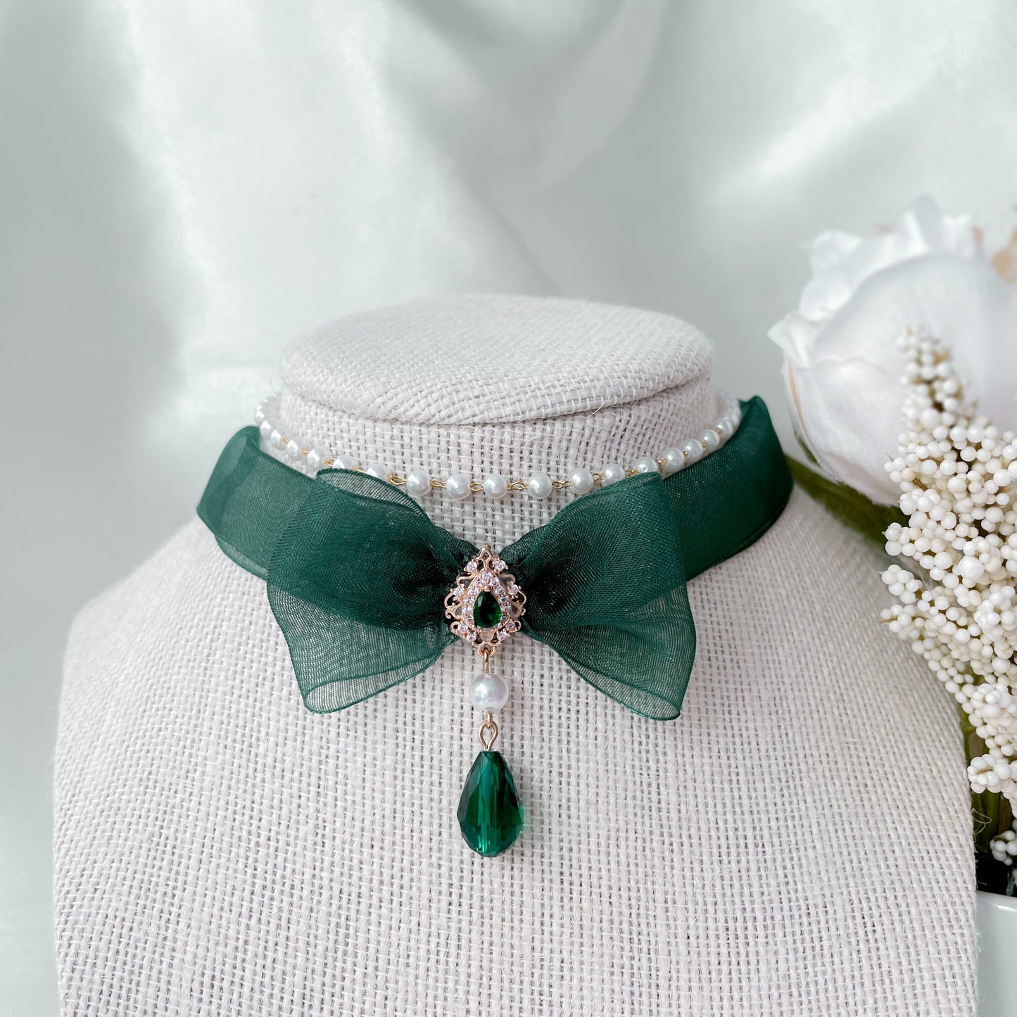 Clover Choker