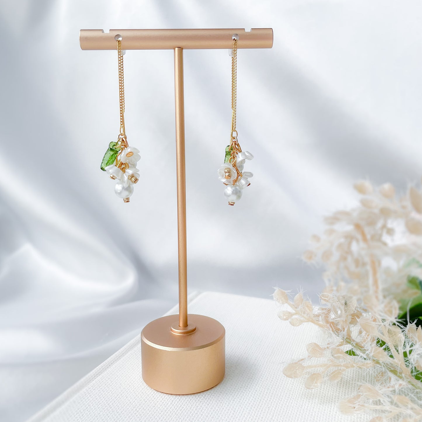 Faye earrings