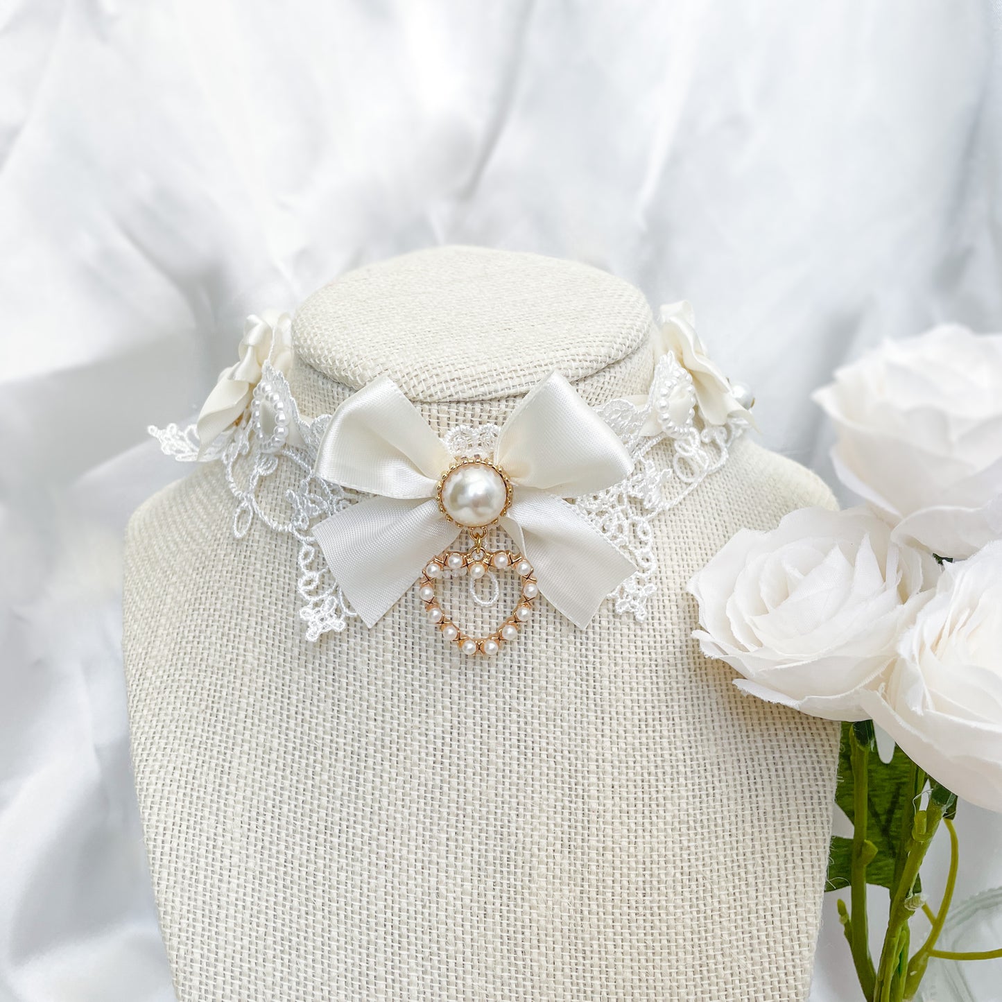 Odette choker