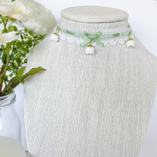 Lily Choker