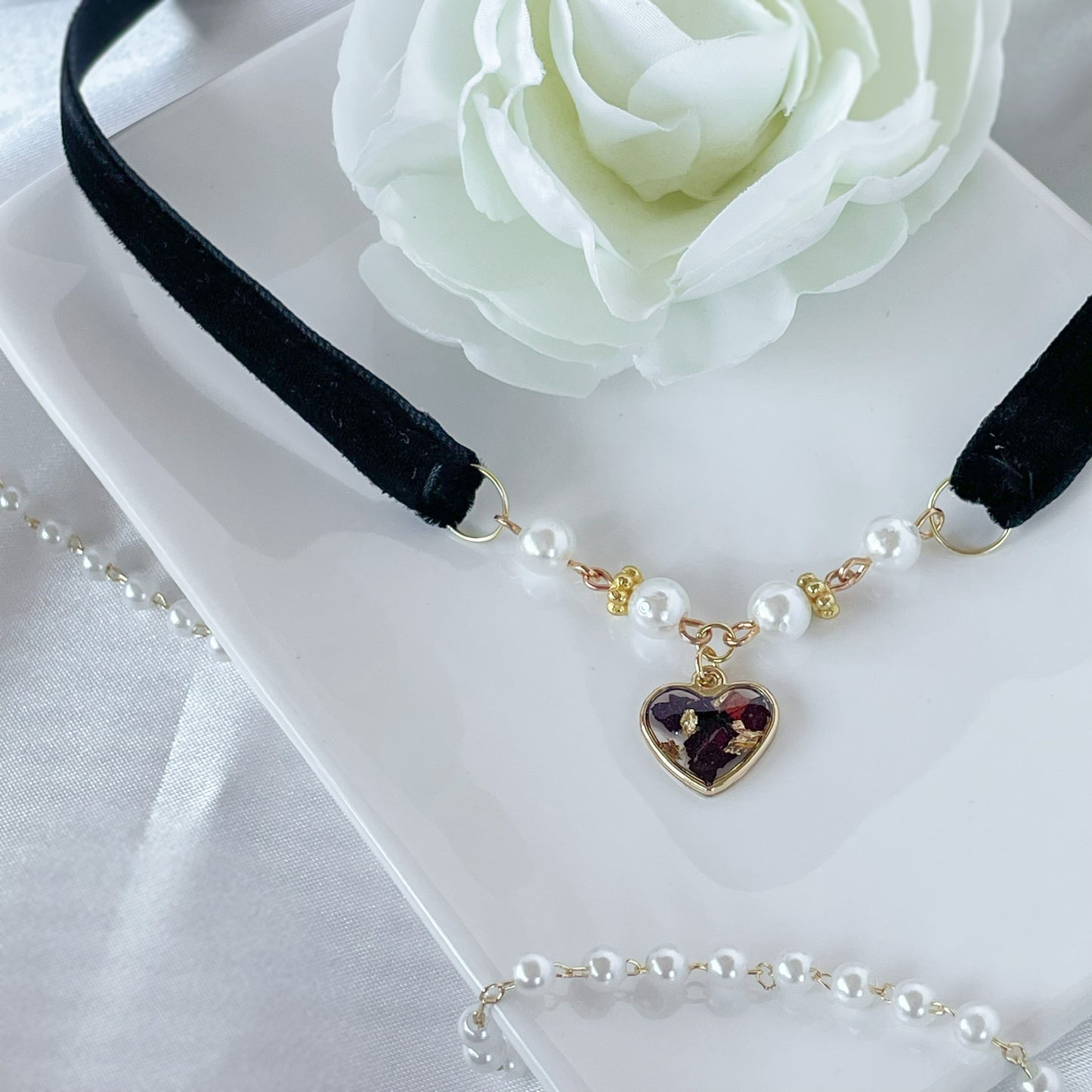 Kuro Choker