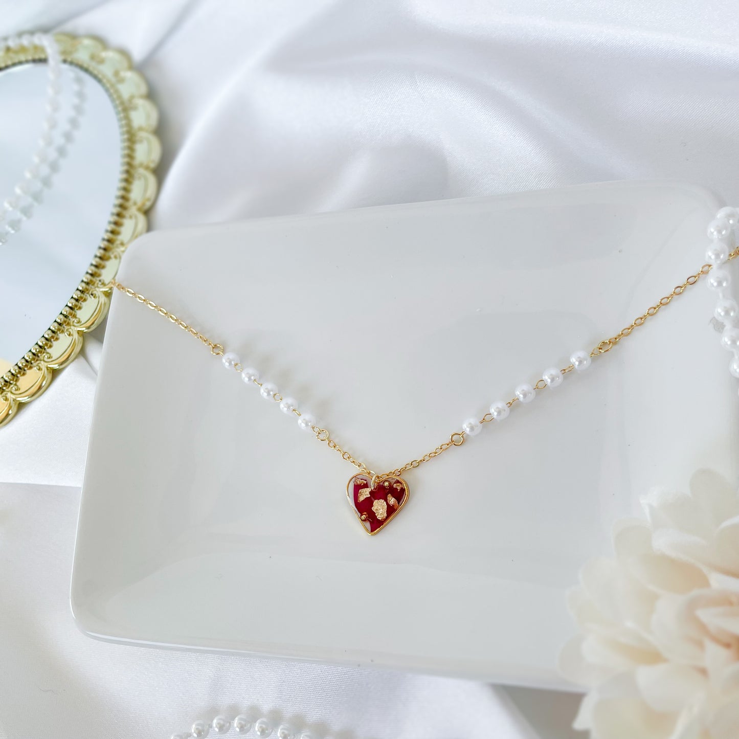 Carys Choker