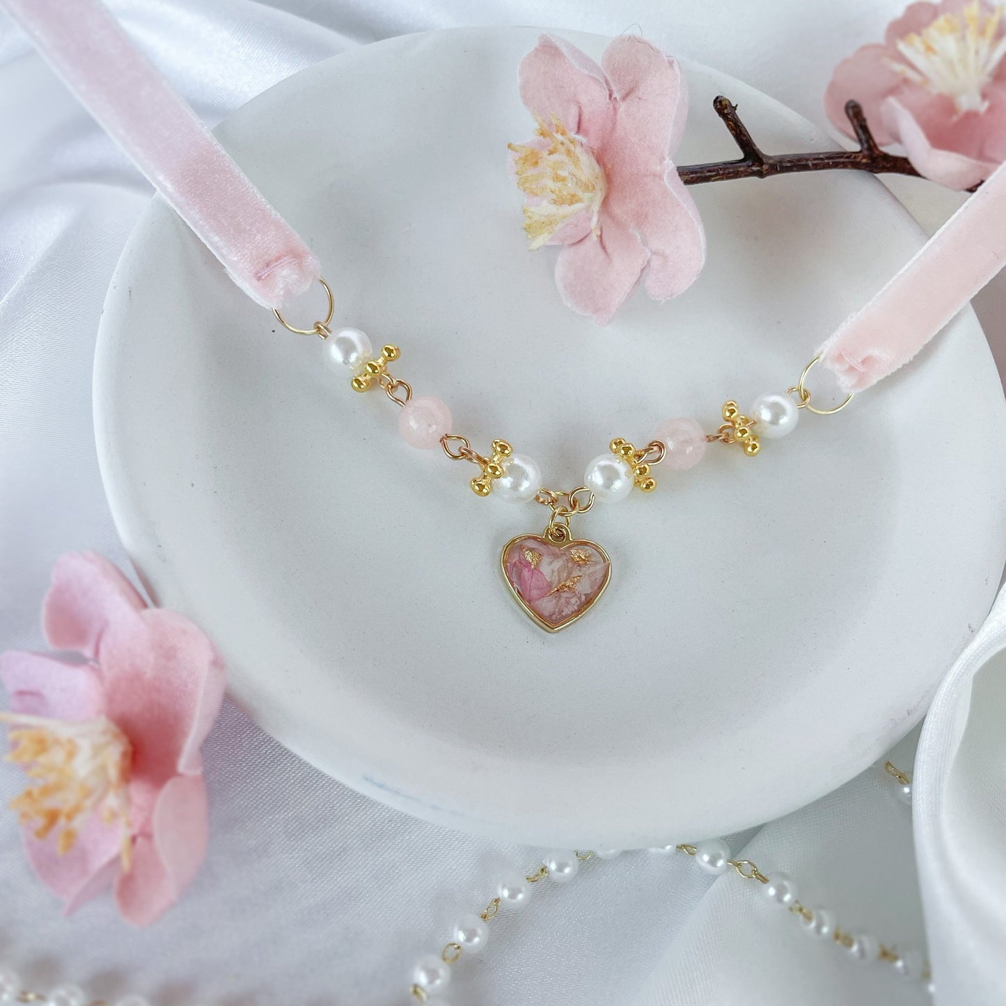 Momo Choker - PREORDER