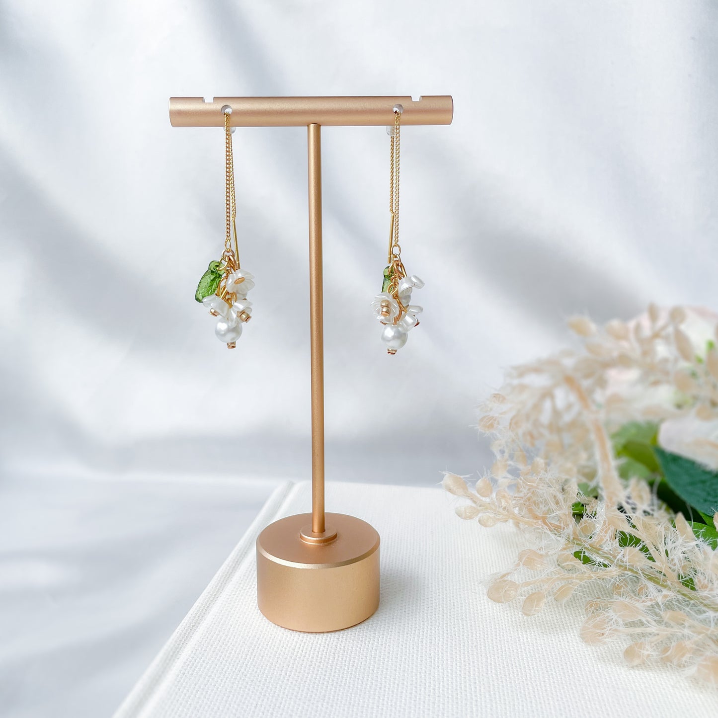 Faye earrings