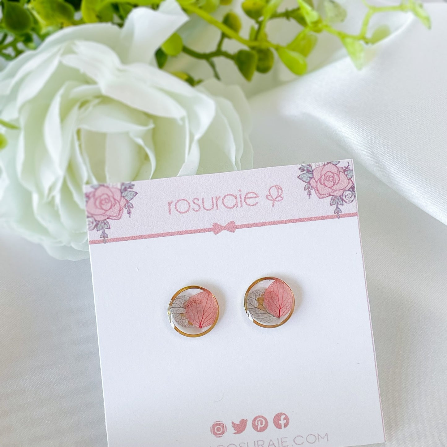 Hortensia Studs - PREORDER