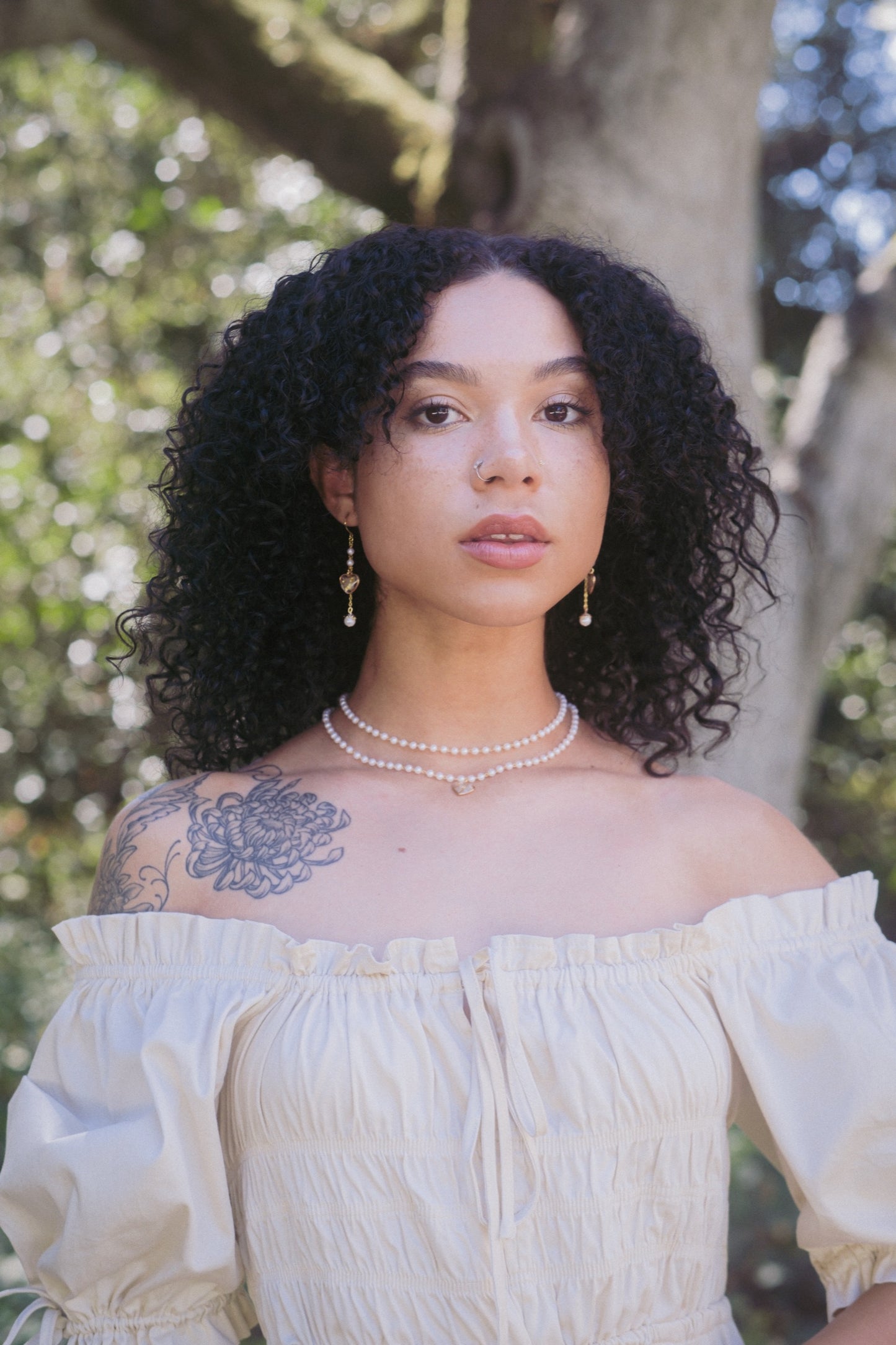 Yue choker