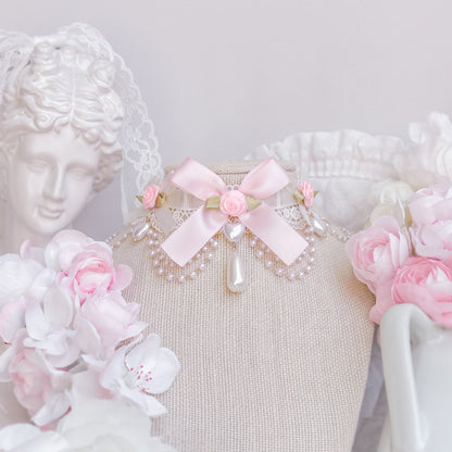 Rose Palace choker