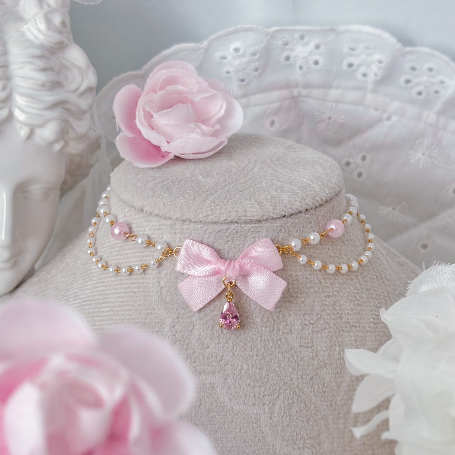 Anastella Choker set
