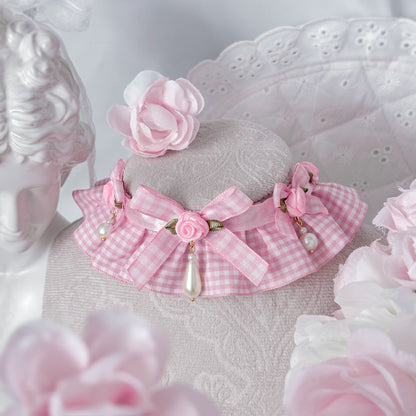 Rosie Ruffle choker