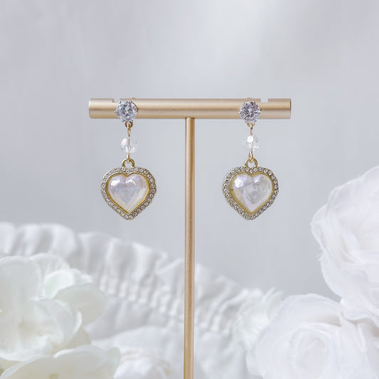 Buttercréme earrings