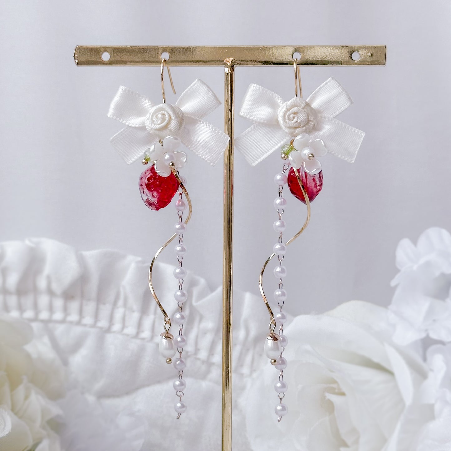 Strawberry Créme earrings