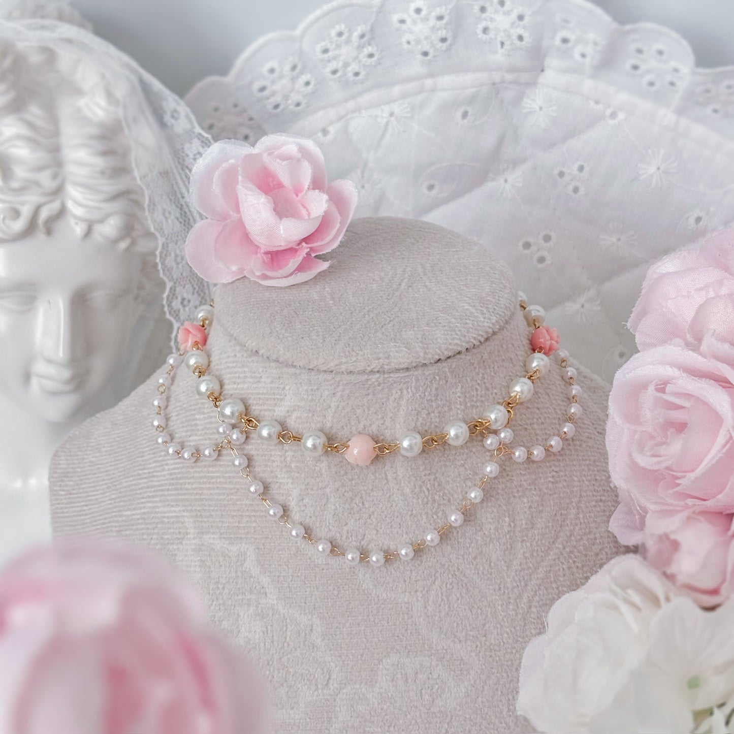 Peachie Creme necklace