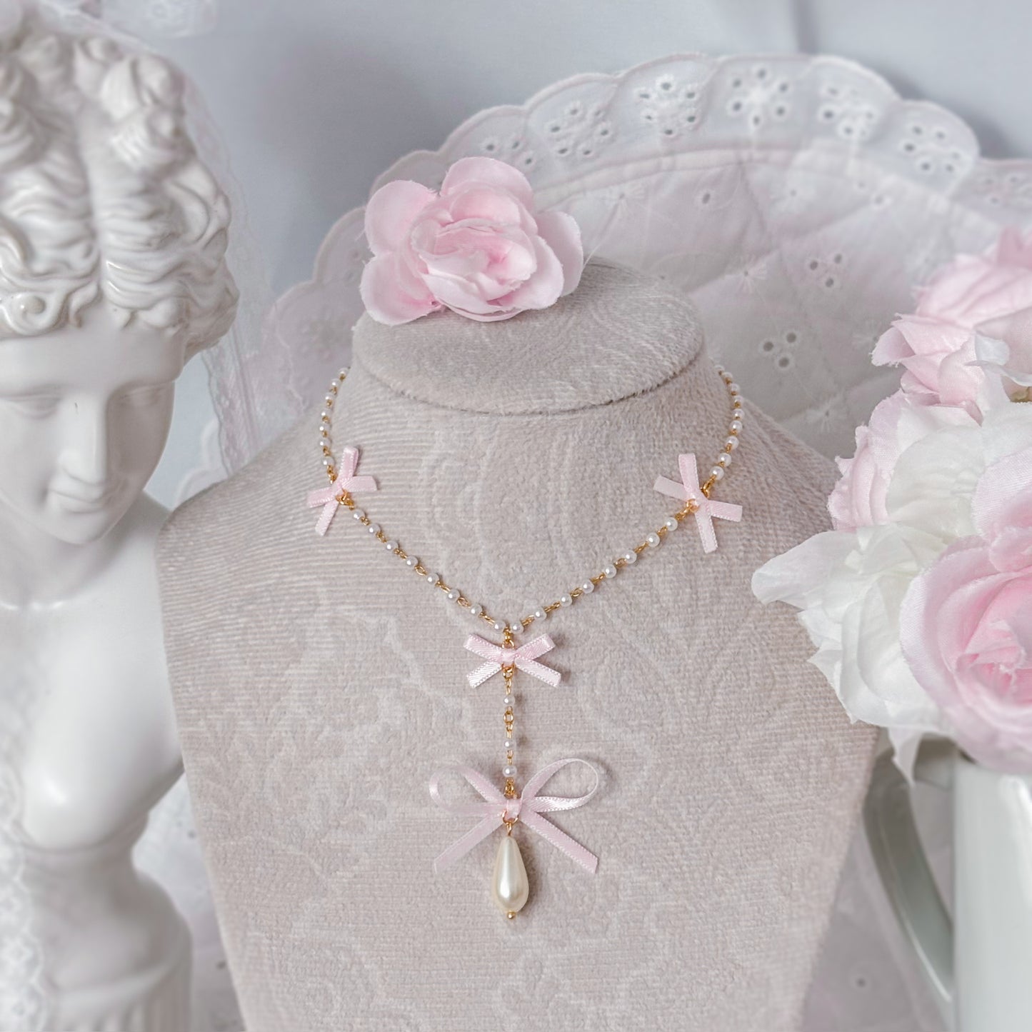 Pink Petale Necklace set