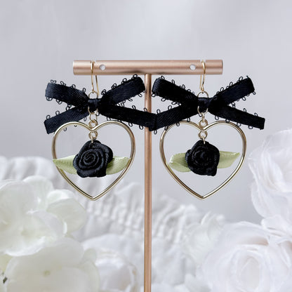 Black Rosé earrings