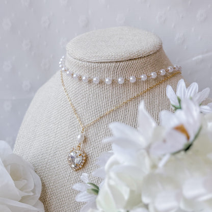 Jewele necklace