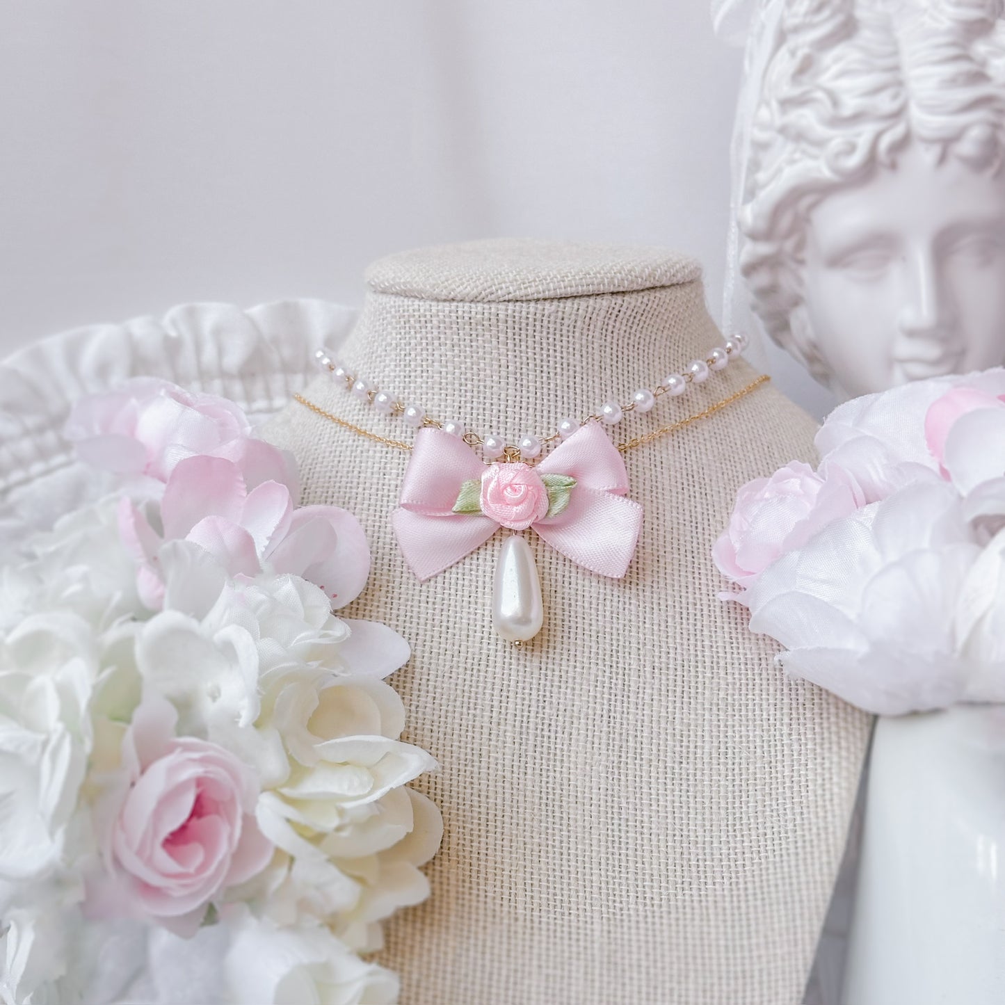 Rosia Necklace