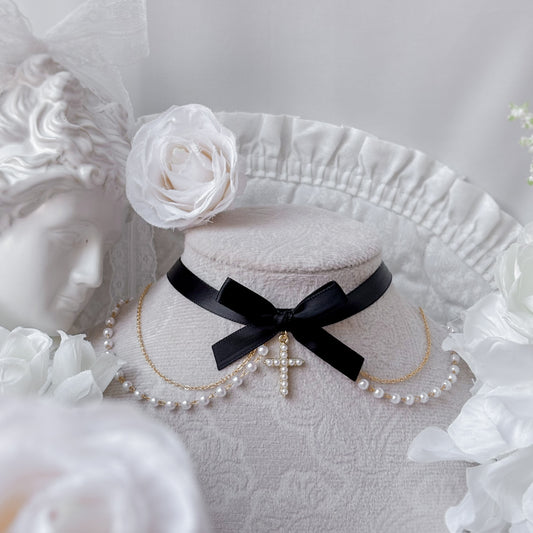 Saint Mary choker