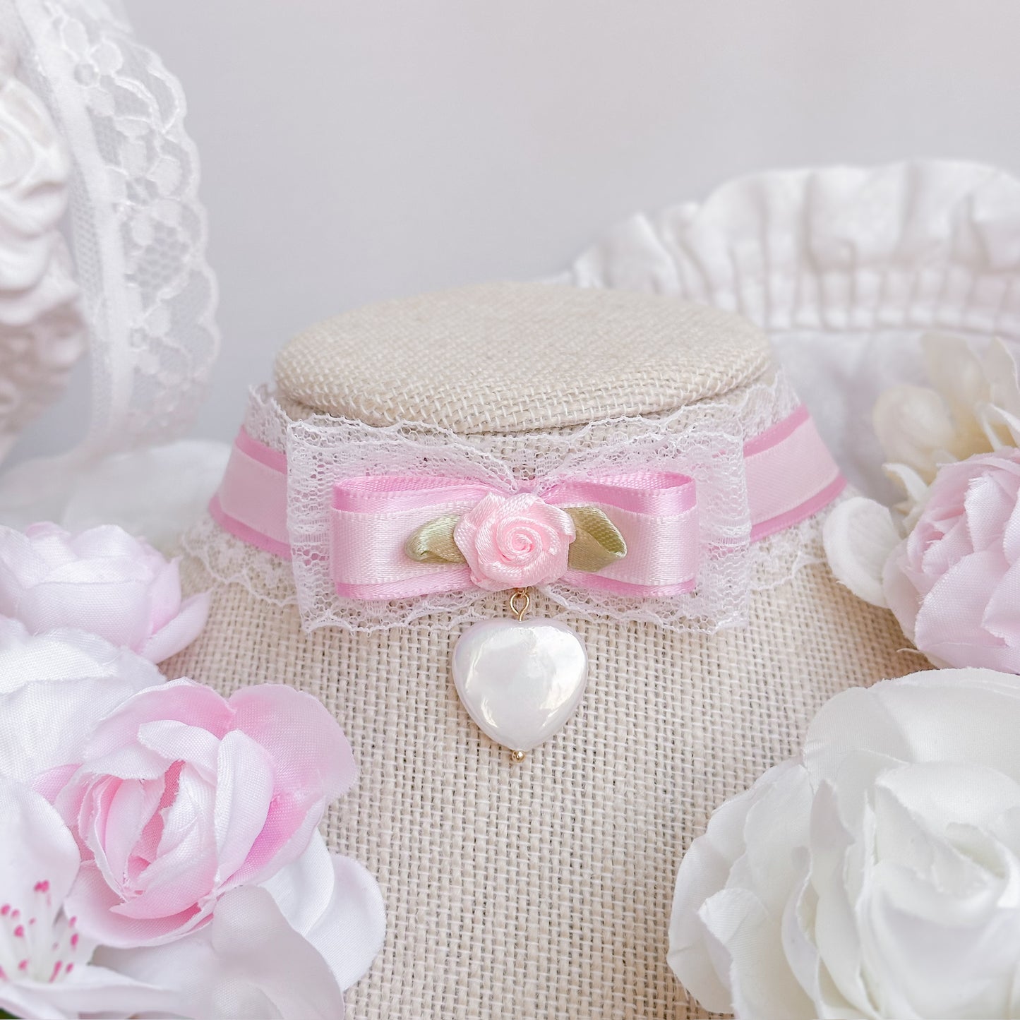 Rose Cottage choker