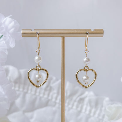 Chantilly earrings