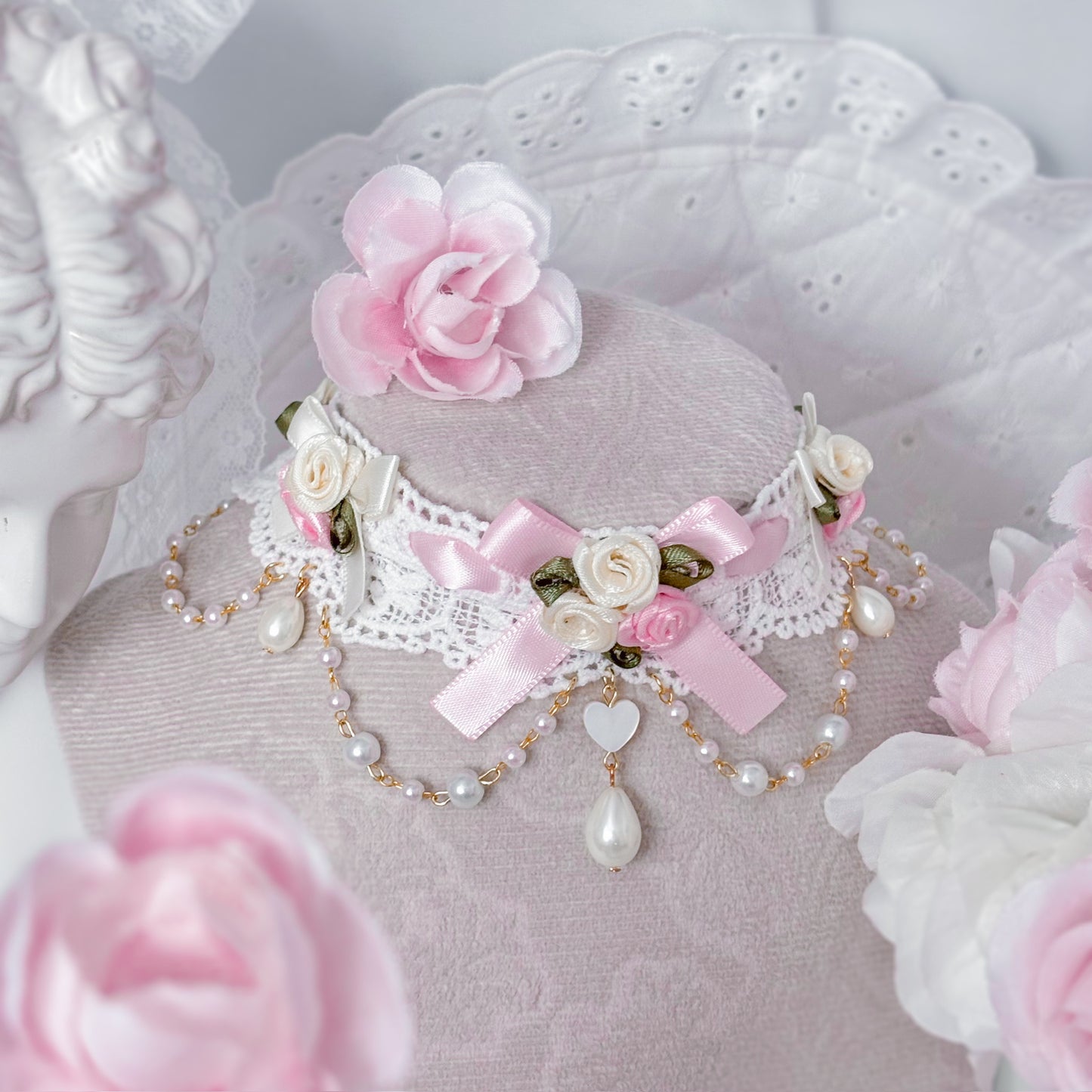 Rose Garden choker