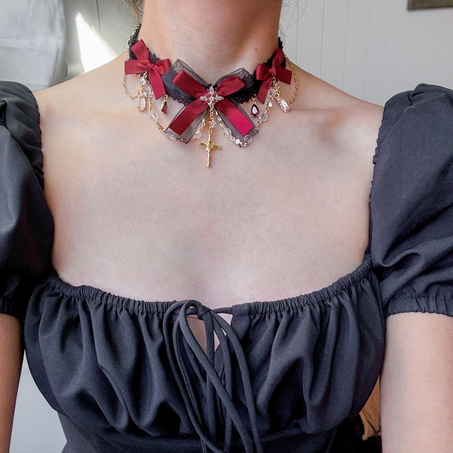 Dark Noctara choker