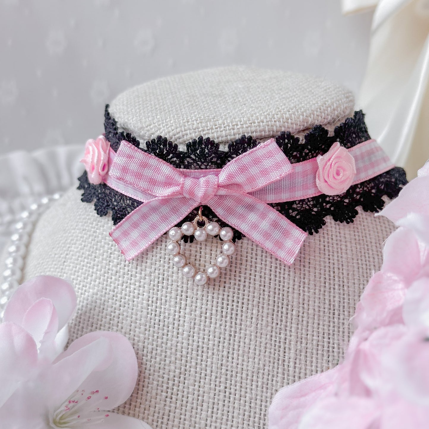 Bettie choker