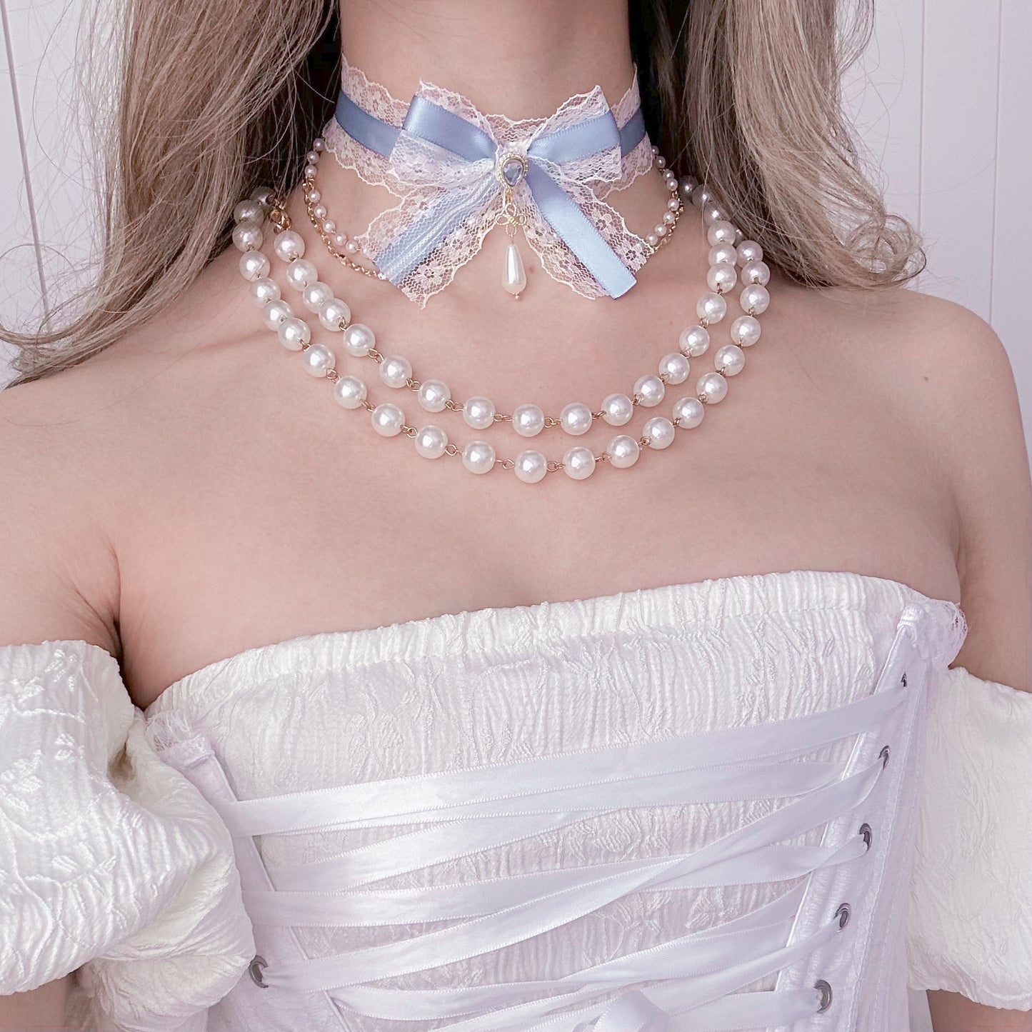 Daphne Choker