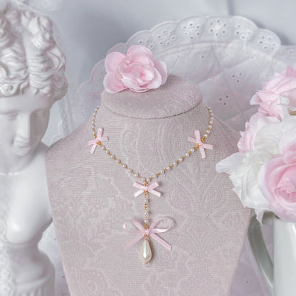 Pink Petale Necklace
